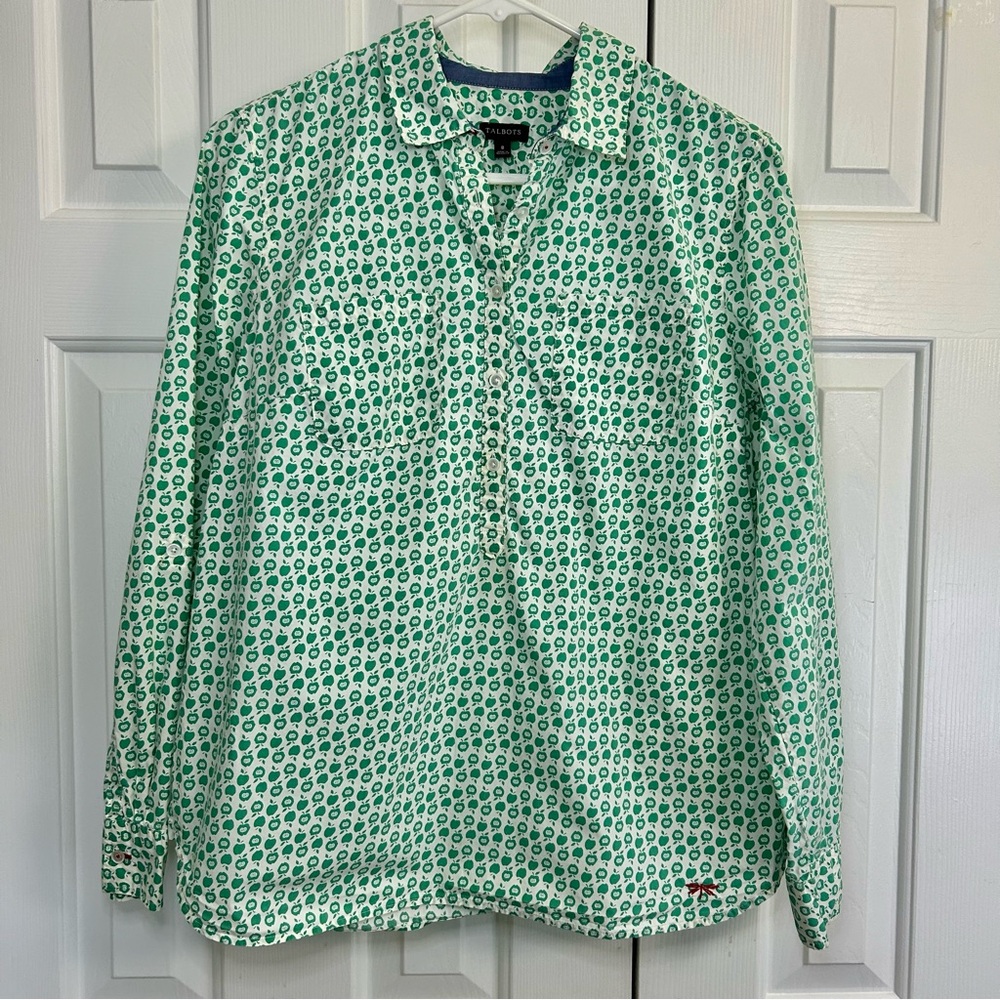 Talbots Green Novelty Print Apples Button Down Pop Over Long Sleeve Top Size 8